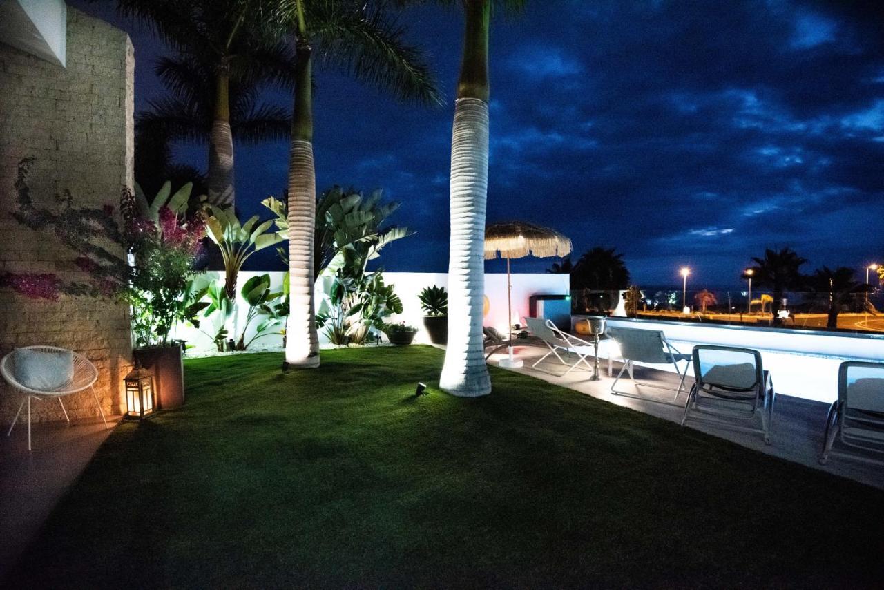 Villa Caleta Golf Адехе Экстерьер фото